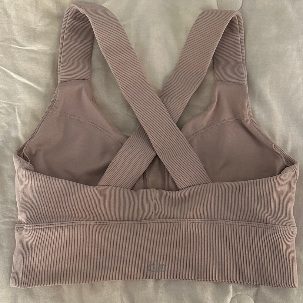 ALO Yoga Emulate Sports Bra- Size Medium - Picture 4 of 6